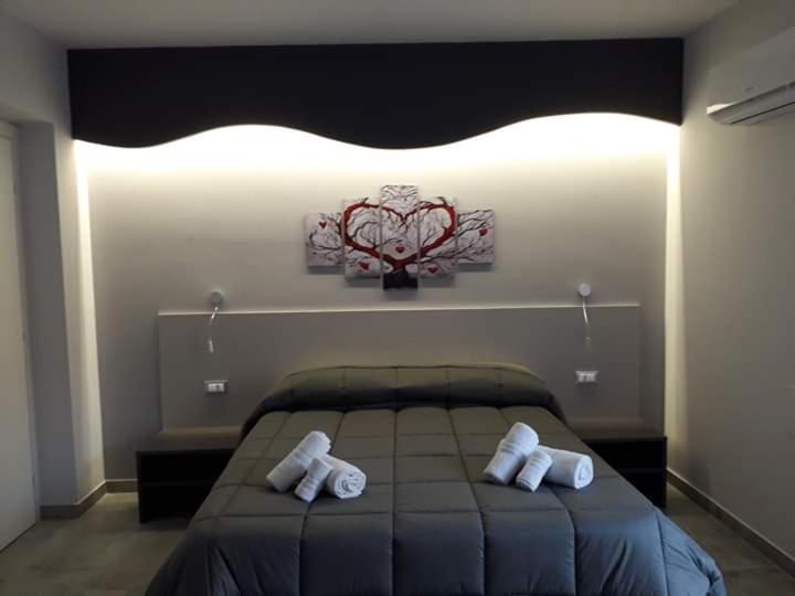 Donjon Suite Centro Storico Castelbuono  Rum bild